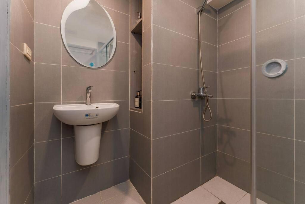 Airport Express Hostel E-527, 2 Minutes To Airport,Fast Wifi, Free Netflix Lapu-Lapu City Exterior foto