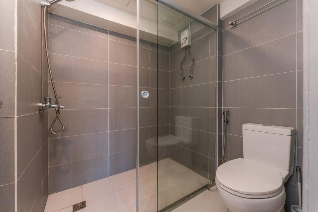 Airport Express Hostel E-527, 2 Minutes To Airport,Fast Wifi, Free Netflix Lapu-Lapu City Exterior foto