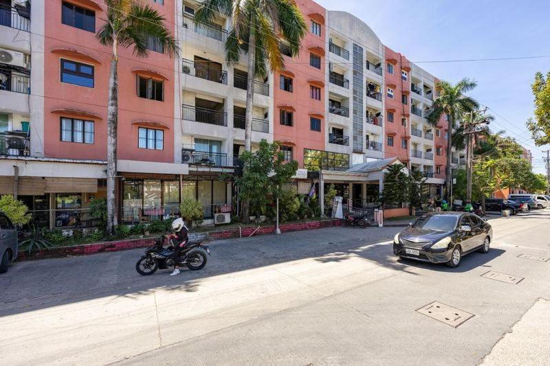 Airport Express Hostel E-527, 2 Minutes To Airport,Fast Wifi, Free Netflix Lapu-Lapu City Exterior foto
